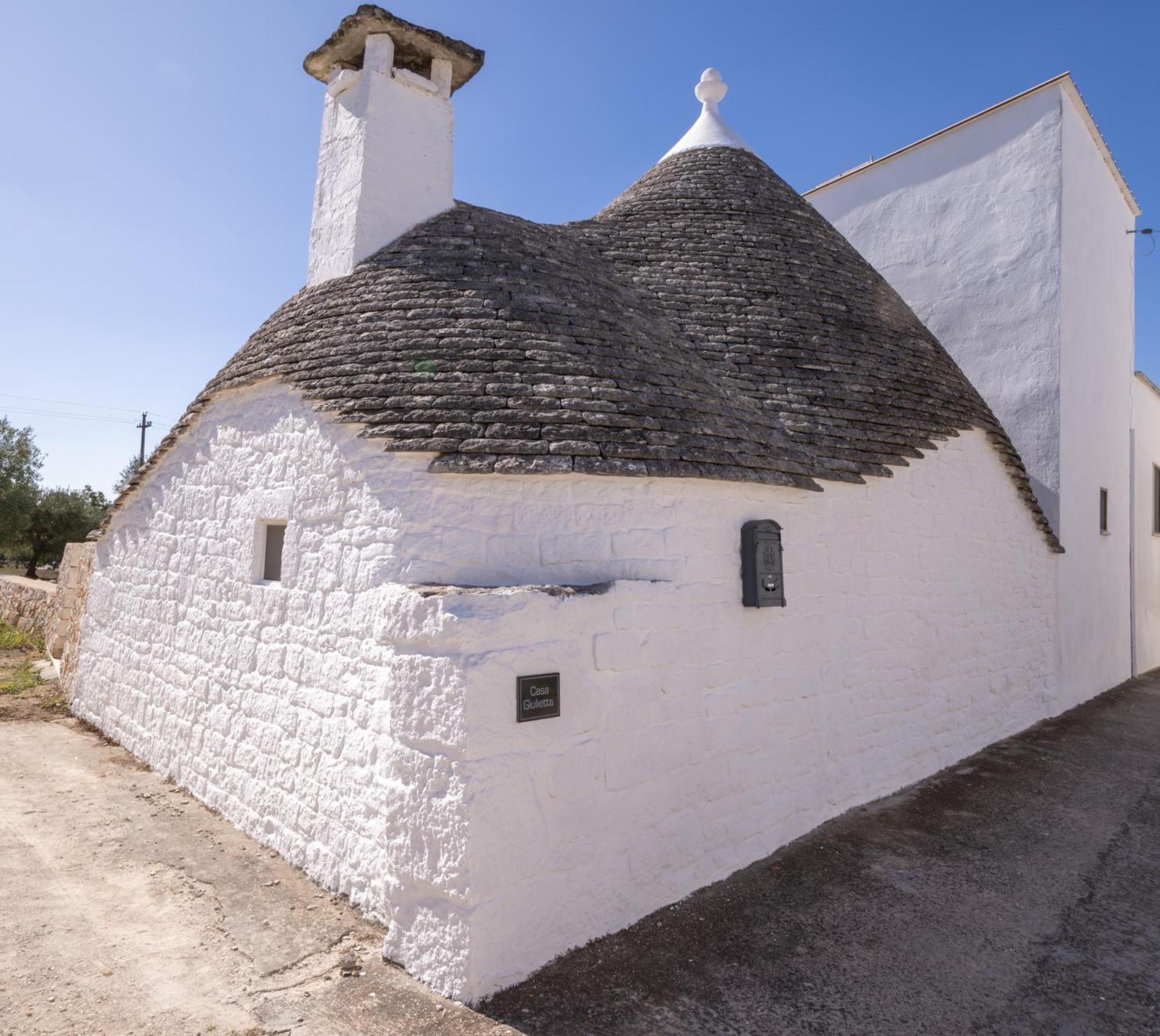 Villa With Trullo And Pool, Αλμπερομπέλο Εξωτερικό φωτογραφία